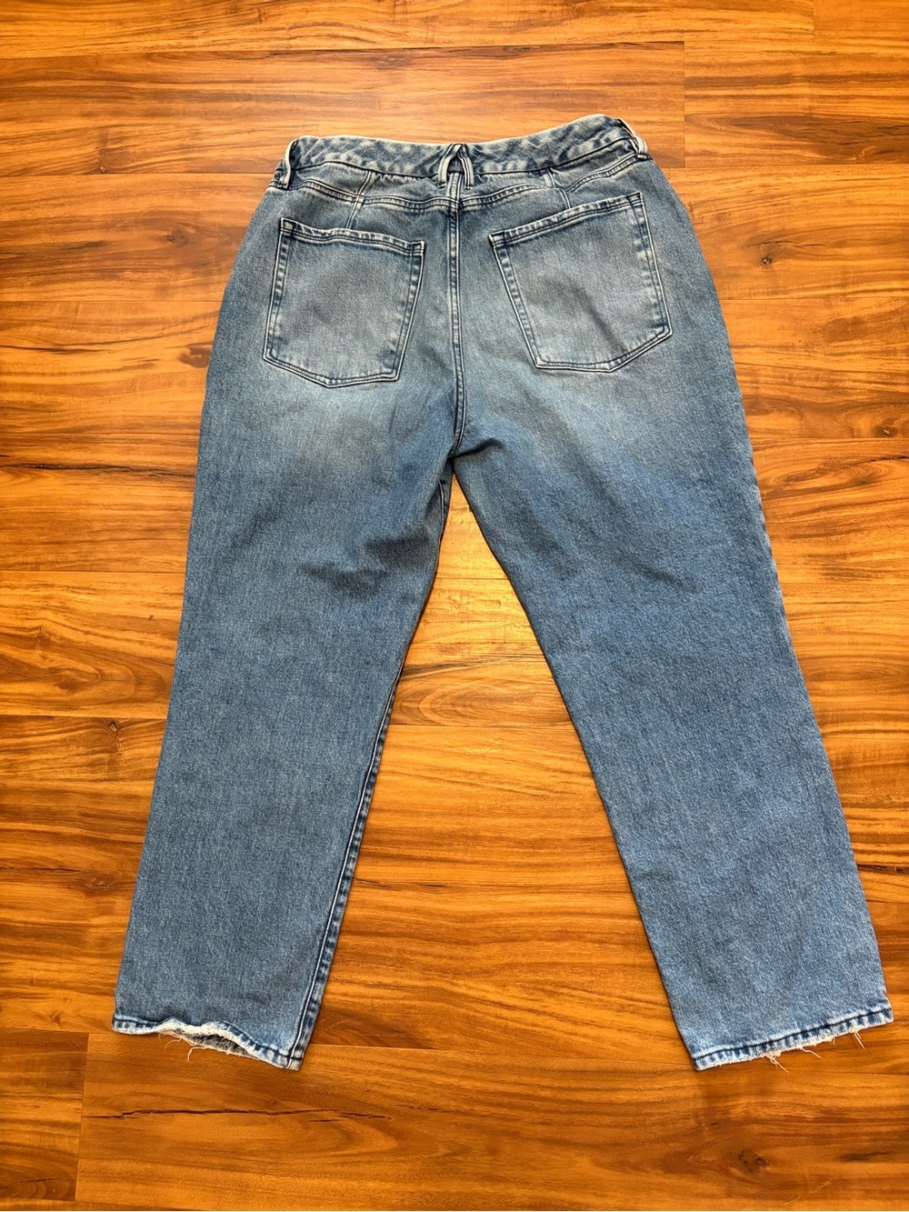 Good American Good Icon High Waisted Crop Straight Jeans Size Size 14/32 - Picture 5 of 6